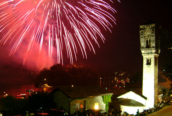 Sagra di San Giovanni - fuochi artificiali Isola Comacina